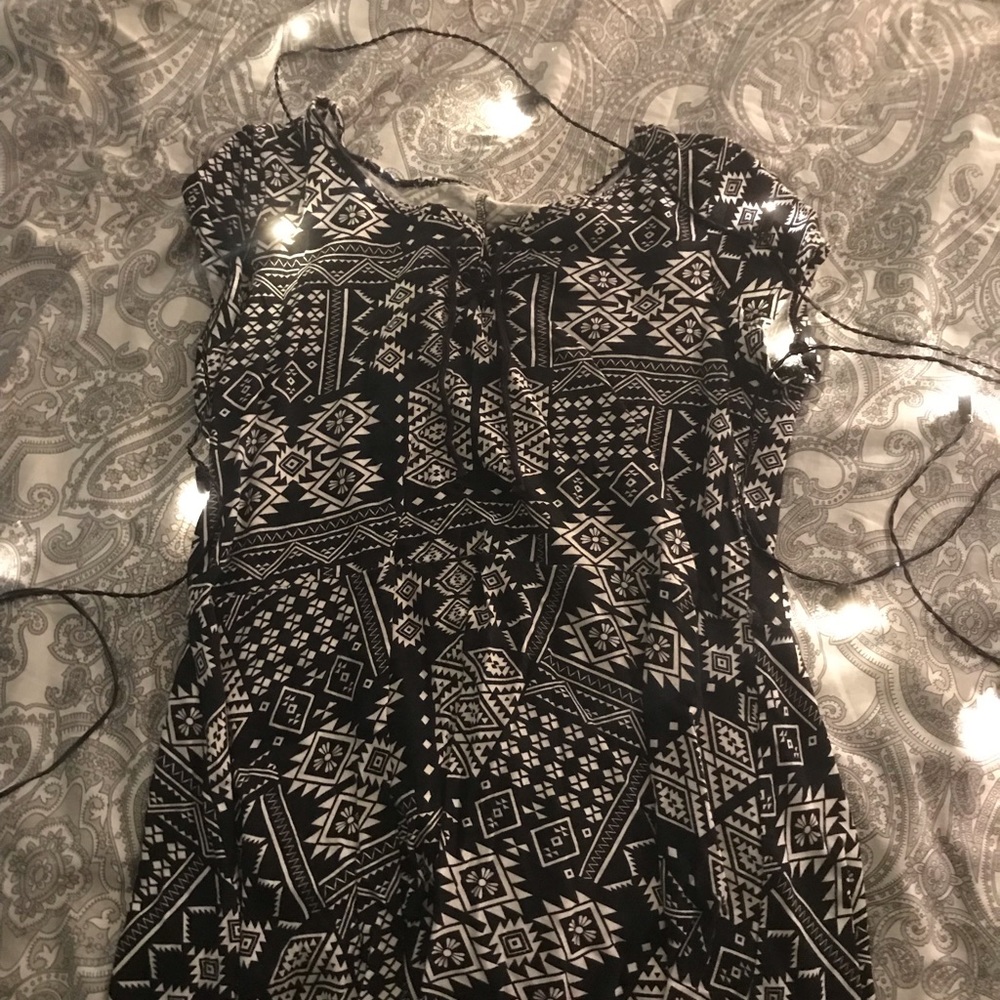 Black and white lace up dress